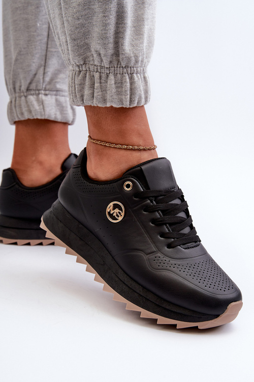 Чорні жіночі шкіряні кросівки на платформі Pernalia