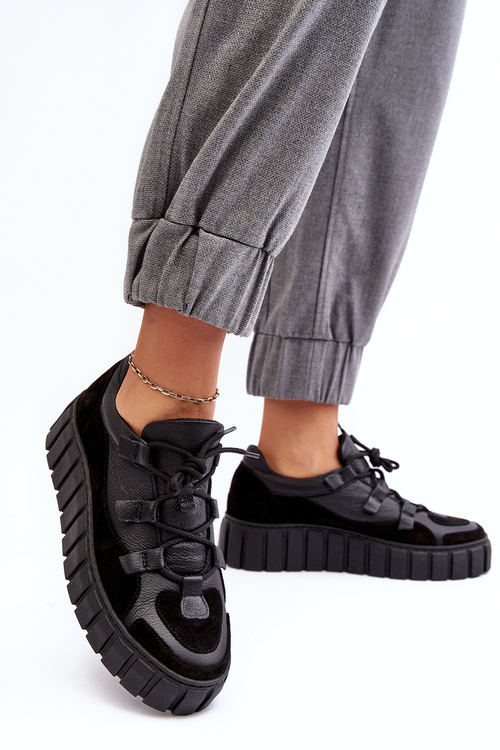 Жіноче шкіряне спортивне взуття на платформі M01/1 Zazoo чорного кольору