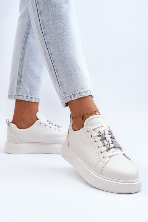 Жіночі шкіряні кросівки з декором білі Dysuria