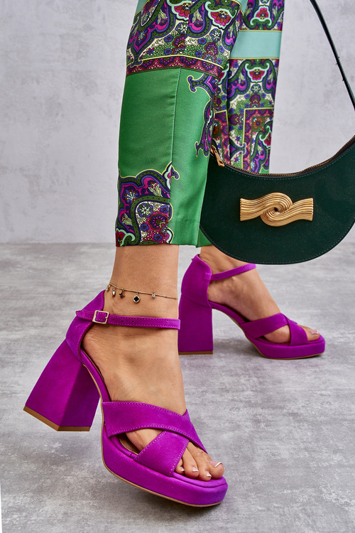 Жіночі замшеві босоніжки на високих підборах Lewski Shoes 3221 Фуксія