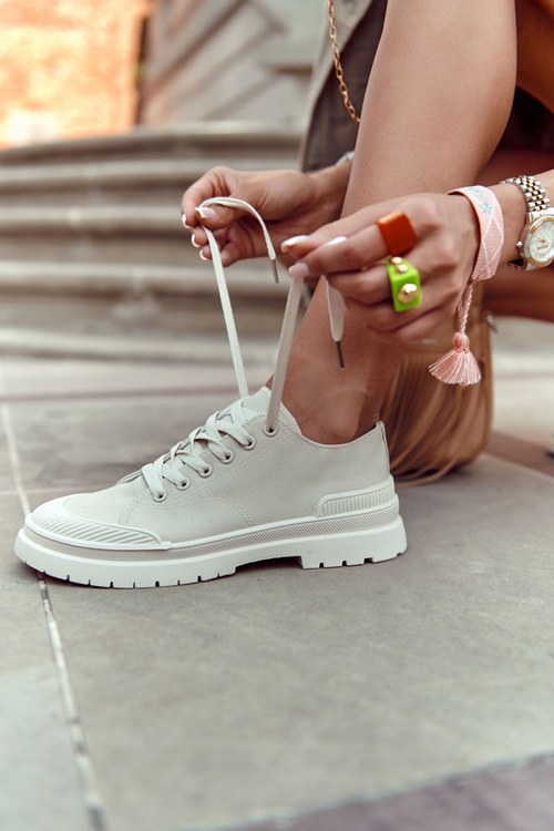 Жіночі тканинні кросівки світло-бежеві Parossa