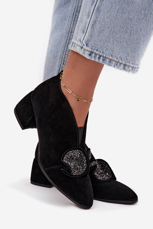 Шкіряні замшеві жіночі черевики на підборах з оздобленням D&A MR52-182 Чорний