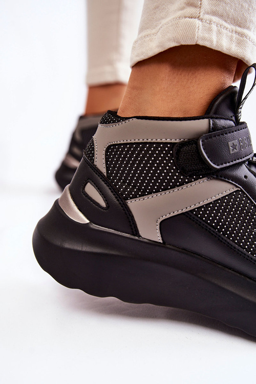 Жіноче спортивне взуття Memory Foam System Big Star KK274403 Чорний