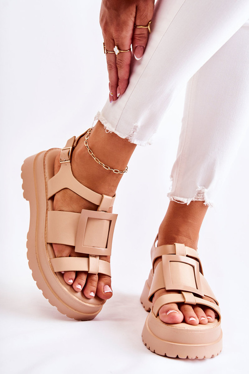 Жіночі шкіряні босоніжки на платформі Corene темно-бежевого кольору