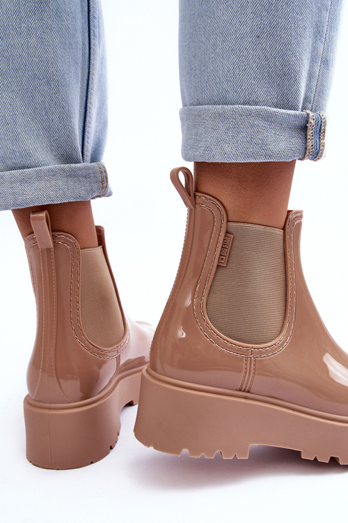 Чоботи жіночі лаковані на платформі Big Star MM274396 Бежеві