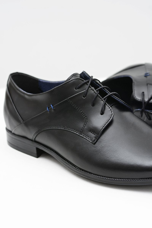 Елегантні чоловічі чорні півчеревики Gaspare Poland Leather