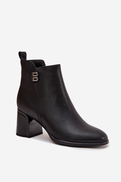 Ізольовані жіночі черевики з натуральної шкіри на підборах Чорні Jovelle