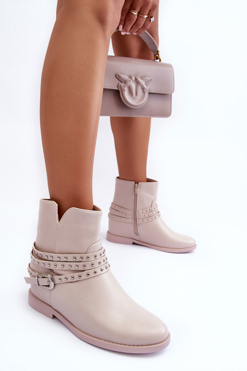 Жіночі шкіряні чоботи з декором на плоскому каблуці бежеві Adkrana