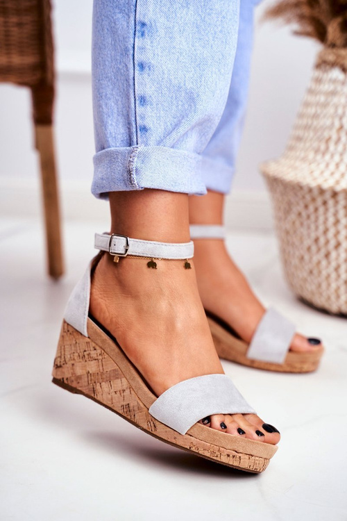 Жіночі босоніжки на танкетці сірі MarryMe