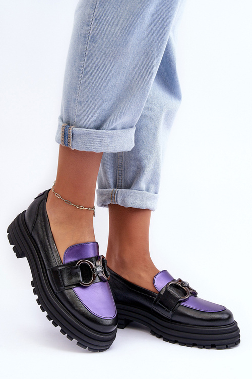 Жіночі шкіряні лофери на плоскому каблуці чорно-фіолетові Elkiza