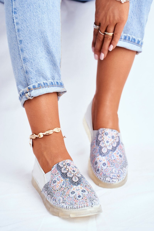 Жіночі шкіряні черевики Maciejka Білі 03512-46