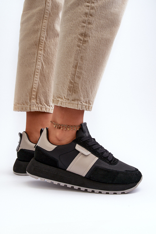 Жіночі кросівки на платформі Big Star NN274502 Memory Foam System Black