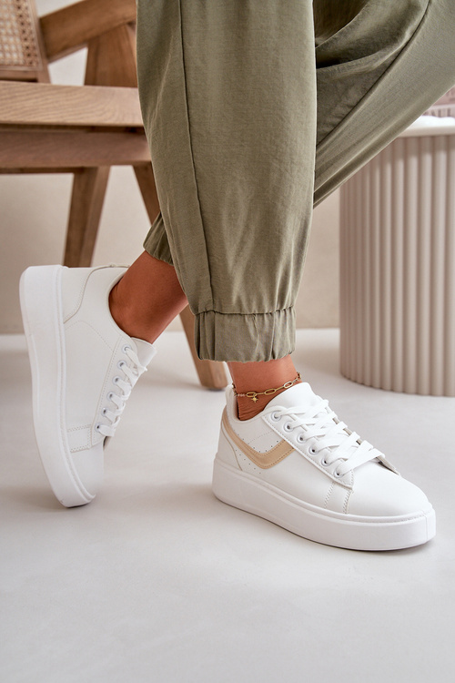 Жіночі кросівки на платформі з еко шкіри білого золота Brennessa