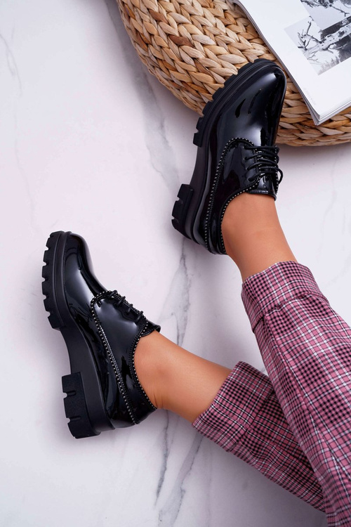 Жіночі лаковані чорні туфлі So What