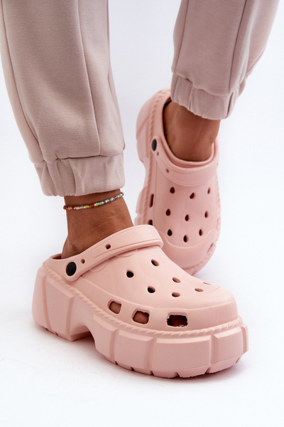 Жіночі поролонові шльопанці білі Ilariana