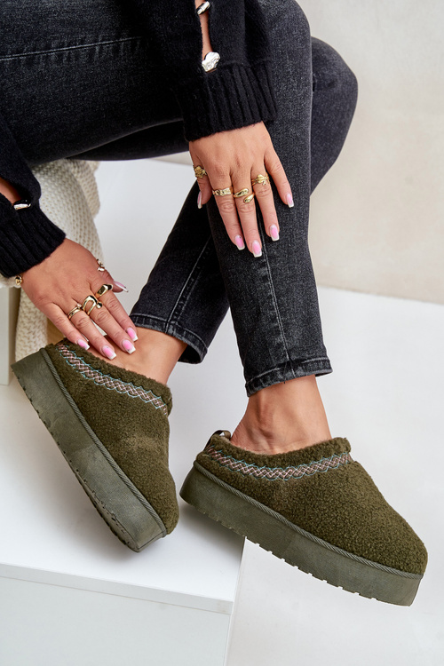 Сноуботсони на платформі з овечим хутром темно-зеленого кольору Mesirra