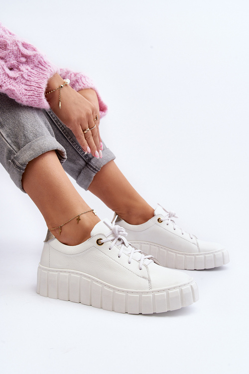 Жіночі шкіряні туфлі на масивній підошві Zazoo 2919 білі