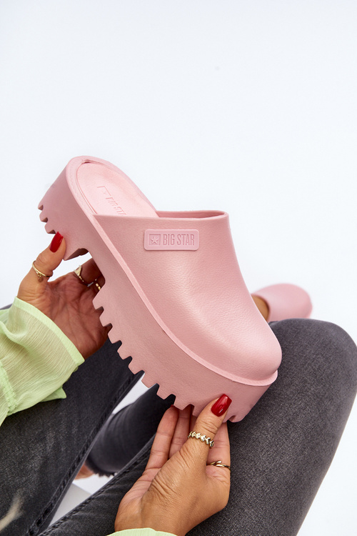 Жіночі шорти на масивній підошві Big Star NN274020 Рожеві