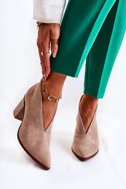 Шкіряні чоботи на підборах Laura Messi Light Beige 2344