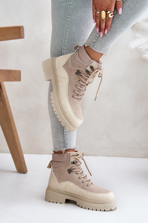 Бежеві жіночі ботильйони Rabaria на шнурівці
