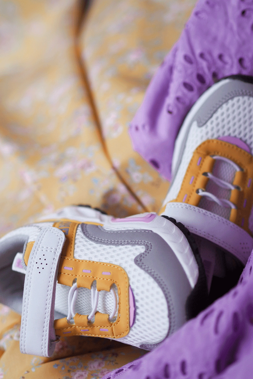 Дитяче спортивне взуття на липучці Big Star JJ374257 Біло-жовте