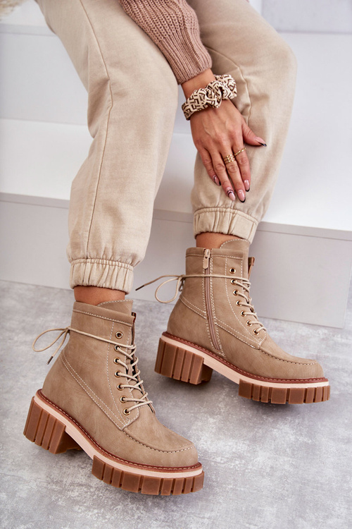 Жіночі модні теплі чоботи бежеві Gerda