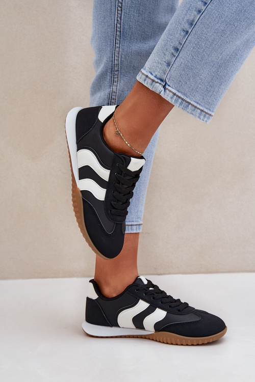 Класичні Жіночі Кросівки З Еко Шкіри Чорні Maretina