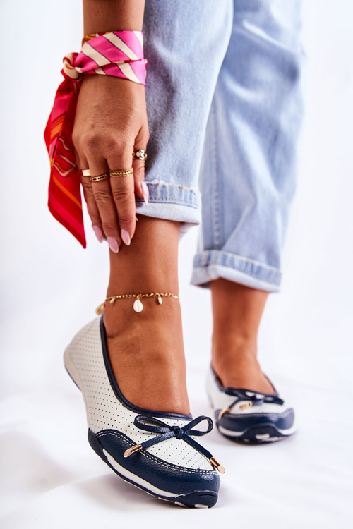 Ажурні шкіряні балерини Erdola білі та темно-сині