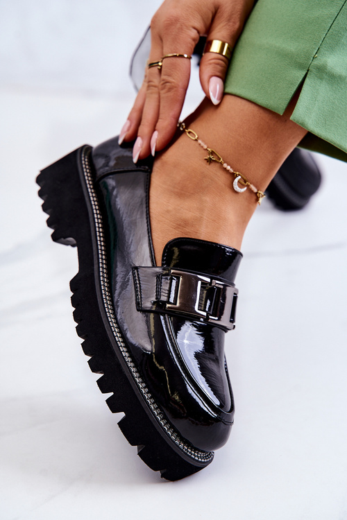 Туфлі лаковані чорні Corine