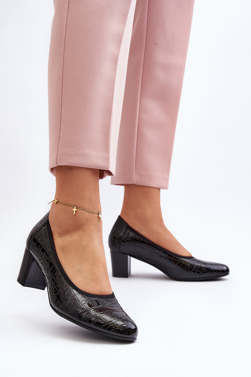 Чорні туфлі з лакованої шкіри Cynania з тисненням