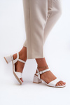 Жіночі білі босоніжки Leisha на каблуці зі штучної шкіри