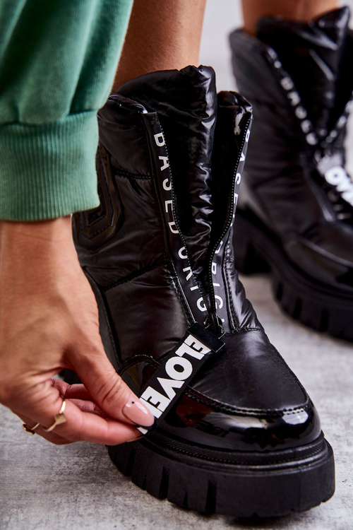 Жіночі теплі зимові черевики на блискавці чорного кольору Marit