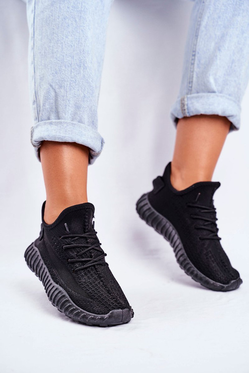 Жіноче спортивне взуття дихаюча чорна Lumiere