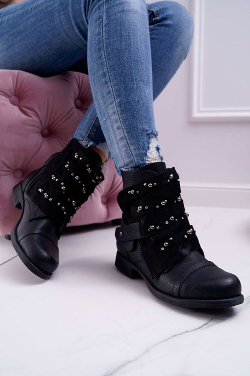 Чоботи жіночі на плоскій каблуці зі стразами чорні Valko