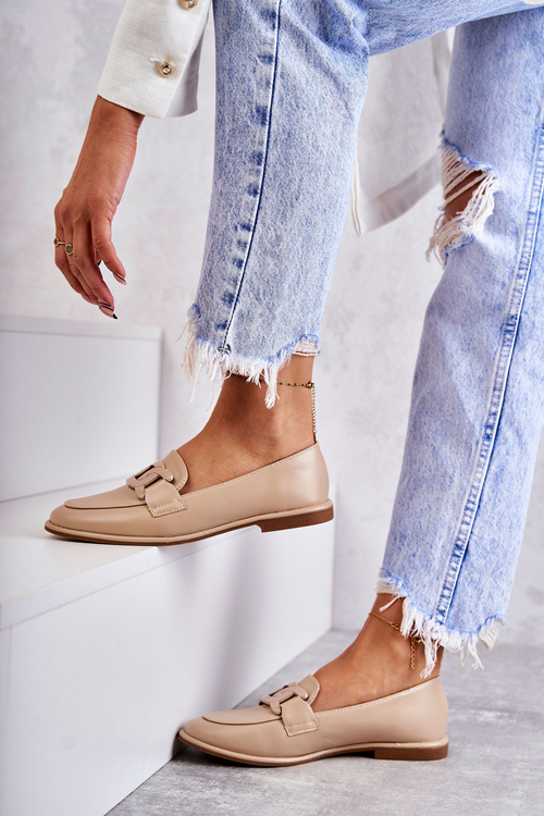 Жіночі шкіряні лофери з декором бежеві Керрі