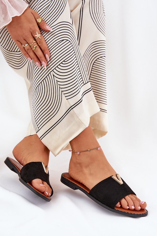 Жіночі Платформи На Плоскому Підборі З Декоративними Деталями Чорні Saliena