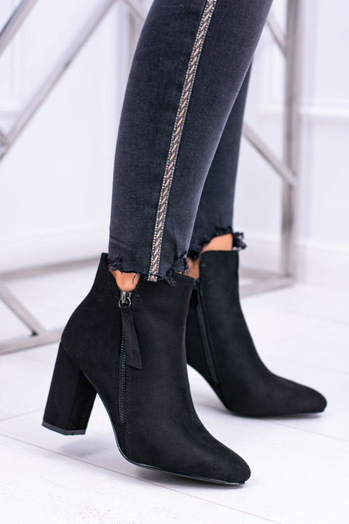 Жіночі чорні чоботи на шпильці замшеві Egida