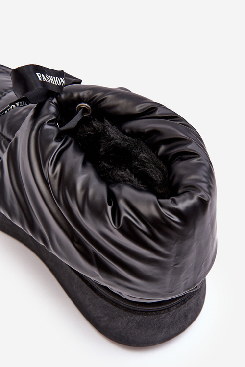 Жіночі зимові черевики з орнаментальною шнурівкою Black Siracna