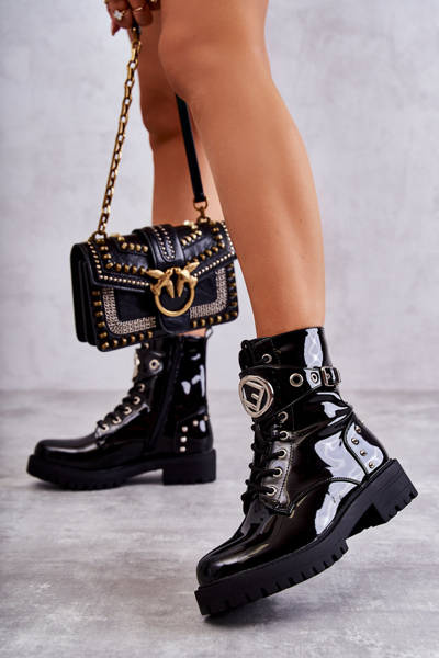 Лаковані жіночі чоботи на шпильці Black Leticia