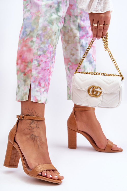 Коричневі босоніжки Hacia на підборах зі змійовим візерунком