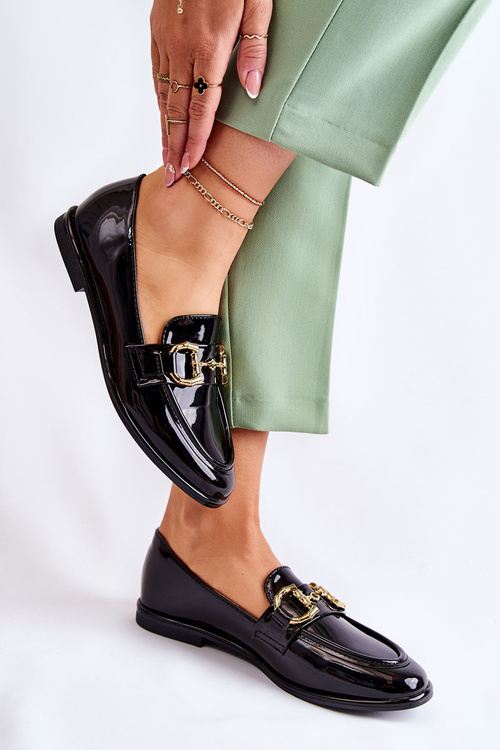 Жіночі лаковані лофери Black Coriso