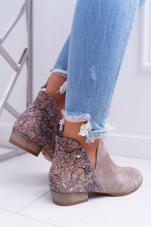 Жіночі шкіряні черевики Maciejka Бежеві 04091-04