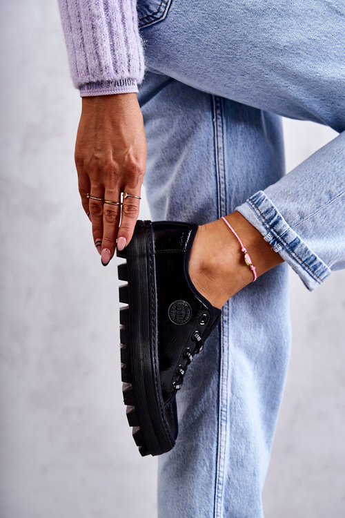 Модні лаковані кросівки Big Star KK274044 Чорні