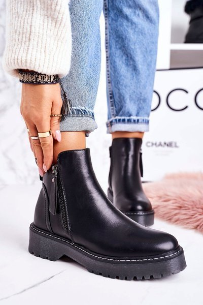 Жіночі утеплені чоботи на гумовій підошві Black Moon Walk