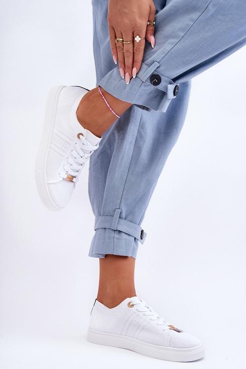 Жіночі кросівки на шнурівці білі Etna