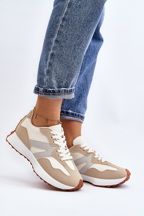 Жіноче бежеве спортивне взуття Chloette