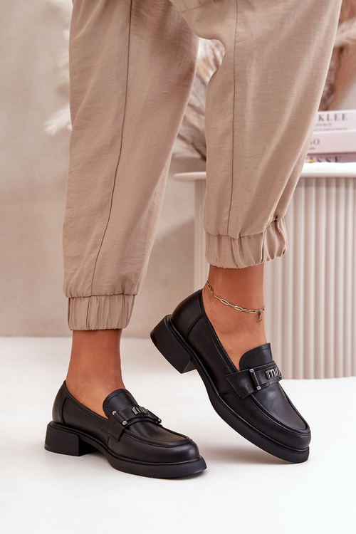 Елегантні жіночі мокасини з натуральної шкіри чорного кольору Vinceza 91114