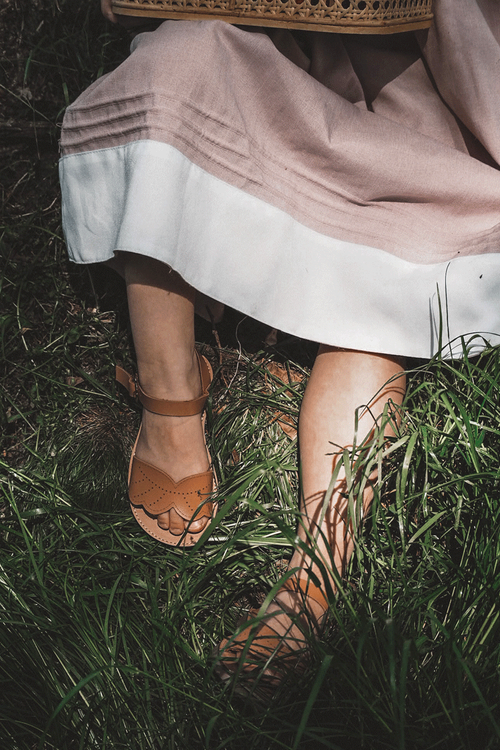 Класичні дитячі босоніжки коричневого кольору Izzy