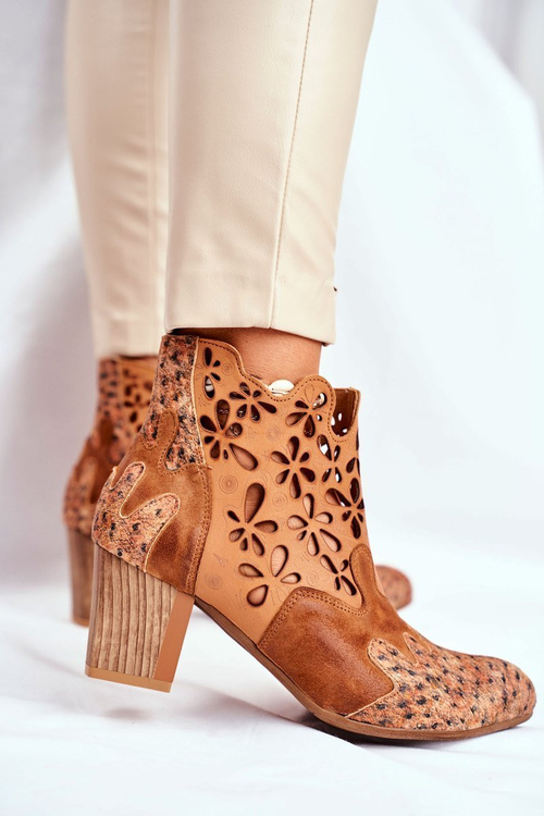 Чоботи жіночі на підборах Maciejka Leather Camel 04369-29