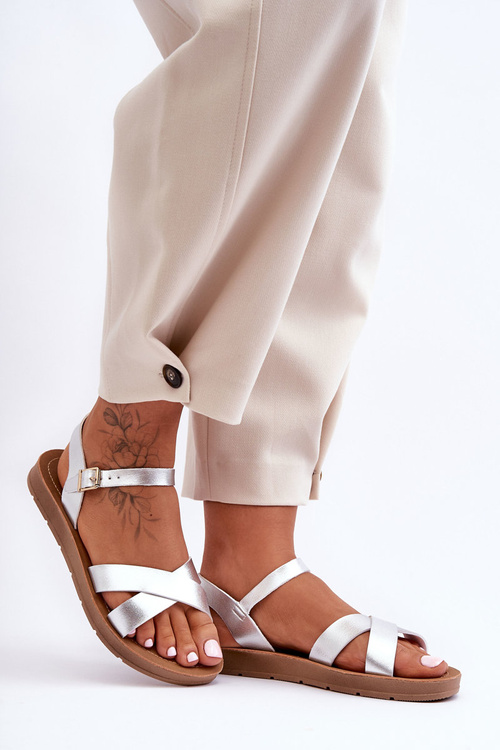 Жіночі класичні шкіряні босоніжки Silver Talisma